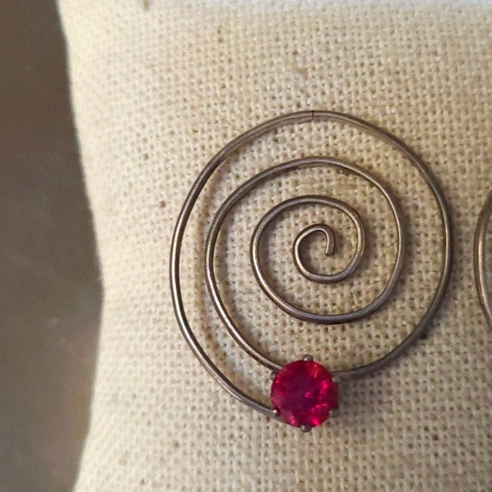 Stud Earrings Sterling Silver Spiral Shape Synthetic Ruby Handmade Eclectic Gift - Picture 5 of 6